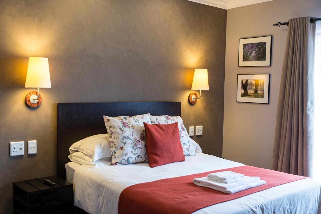 Ruth Avenue Guest House ايدنفيل المظهر الخارجي الصورة